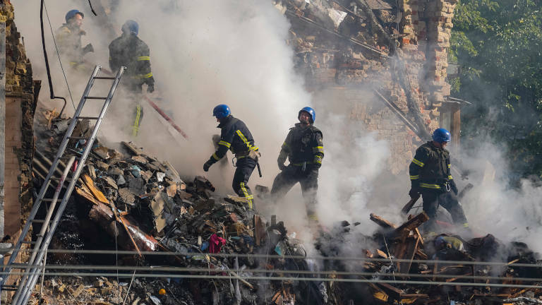 Ein zerstörtes Gebäude in Kiew nach einem Angriff durch eine Drohne