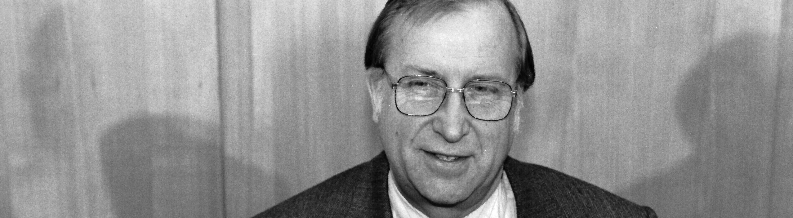 Detlev Rohwedder in einem Anzug