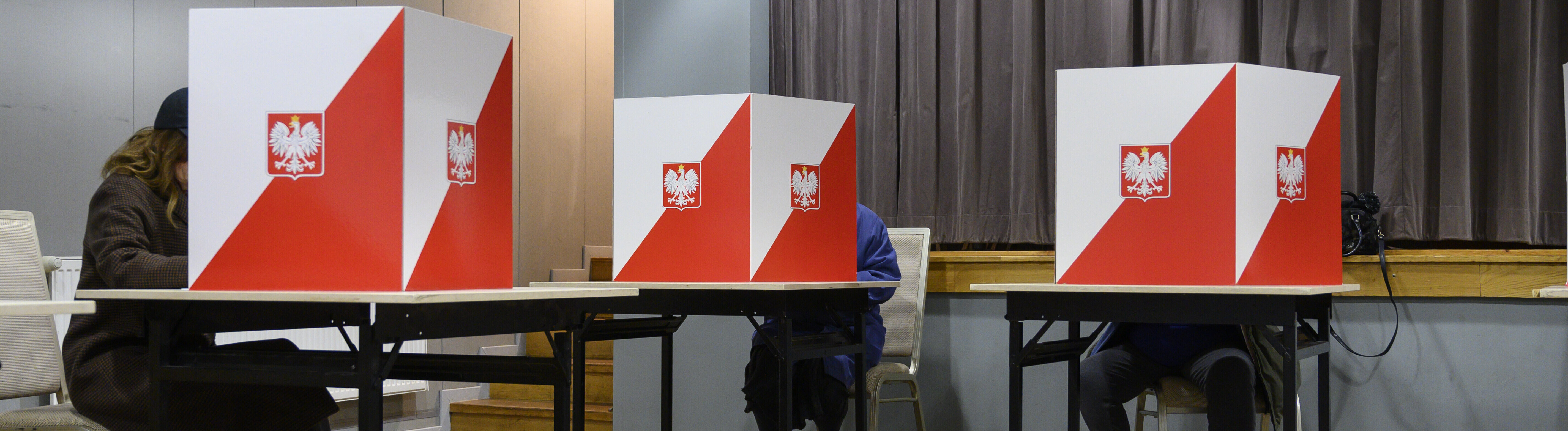 Wahllokal in Warschau: Wahl des polnischen Präsidenten