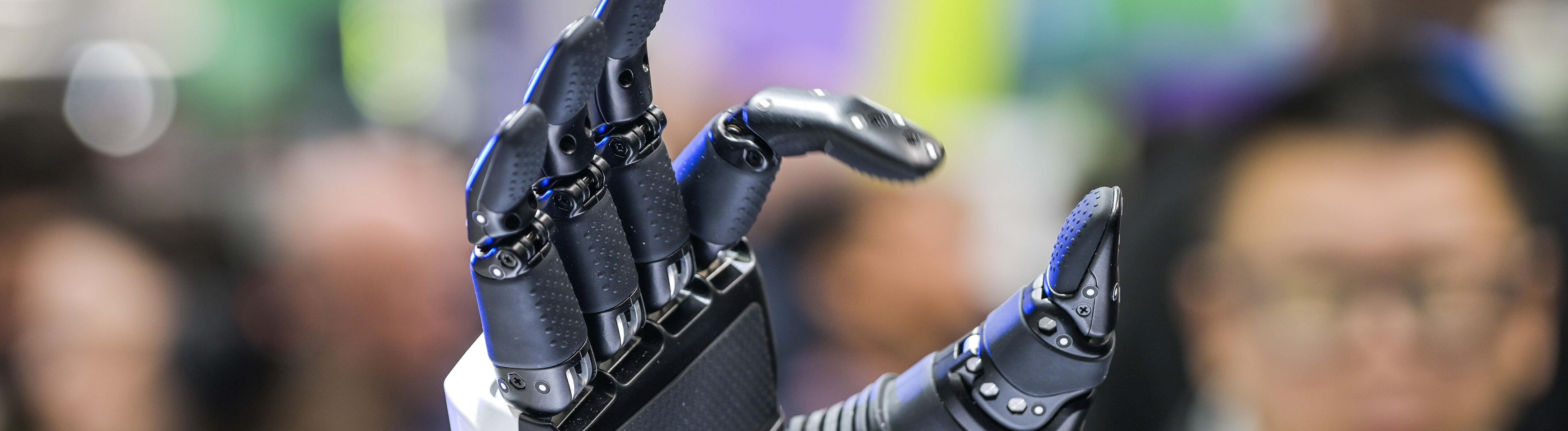 Ein humanoide Roboterhand