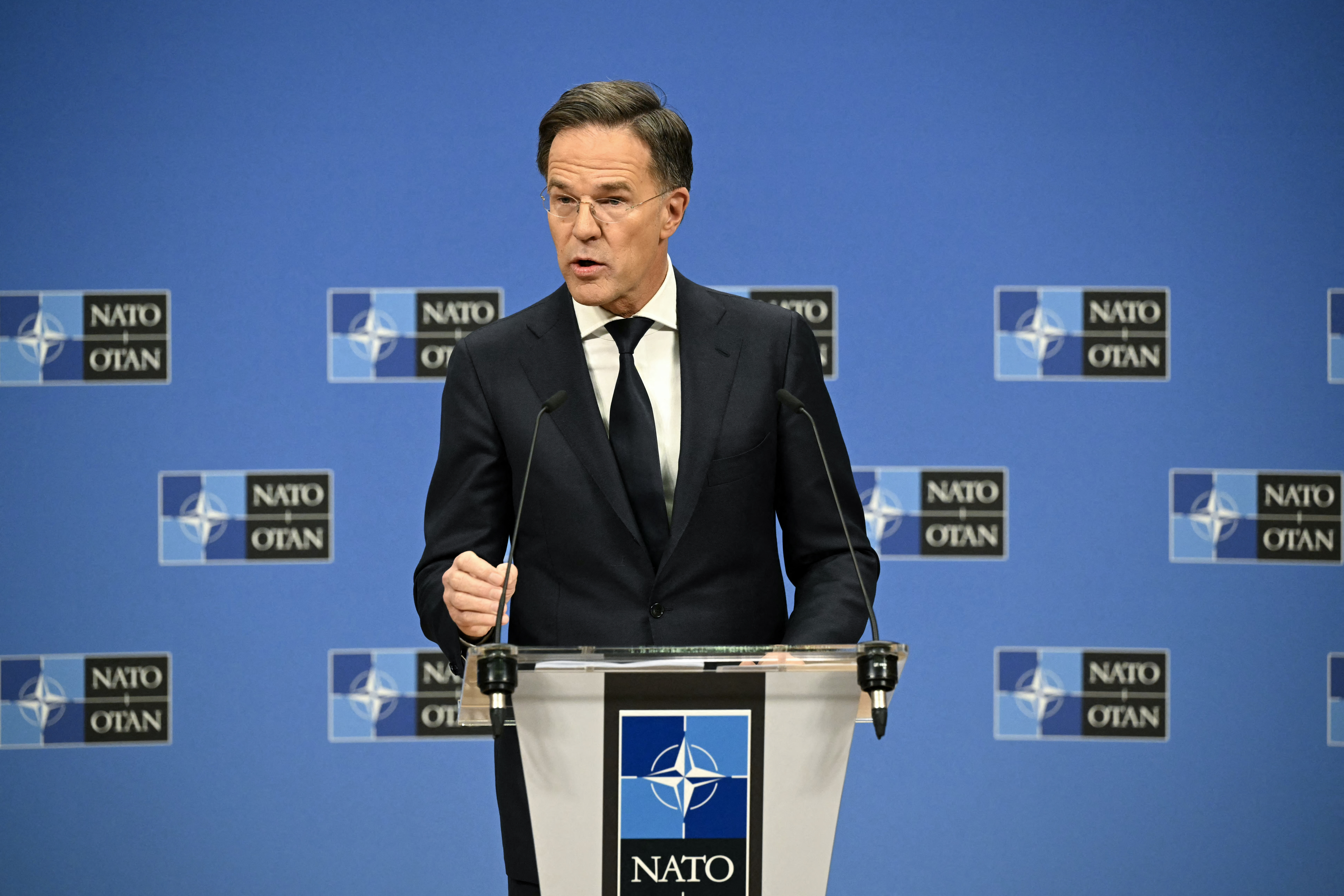 Nato-Generalsekretär Mark Rutte beantwortet Fragen bei Pressekonferenz (Brüssel, 3.12.2025)