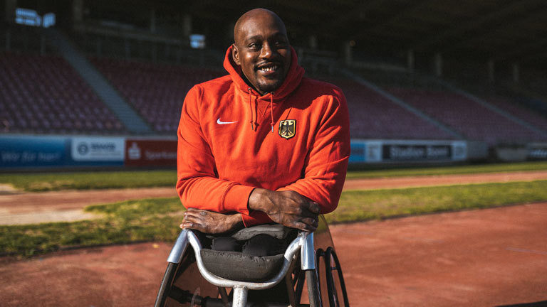 Rennrollstuhlfahrer Alhassane Baldé.