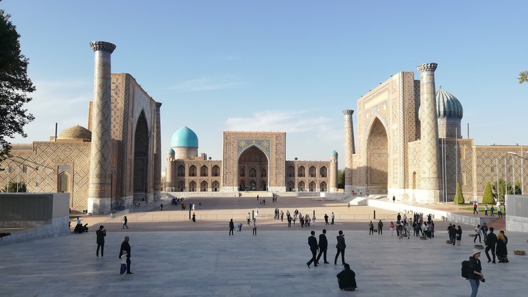 Der Registan im usbekischen Samarkand zählt als einer der prächtigsten Plätze Zentralasiens.