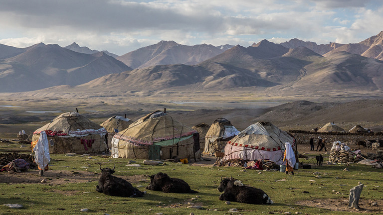 Eine Jurten-Siedlung im Pamir.