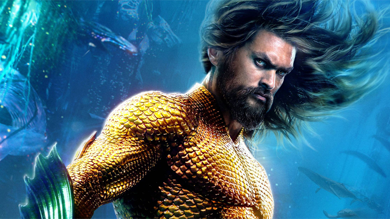 Ein Filmplakat zu "Aquaman" mit Jason Momoa.
