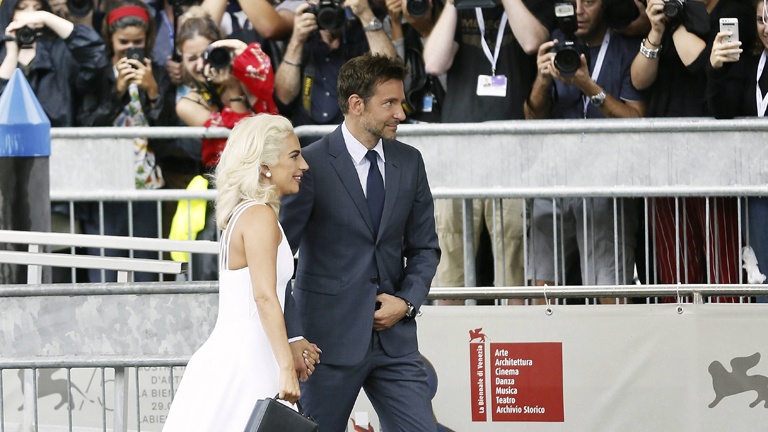 Lady Gaga und Bradley Cooper auf der 75. Biennale