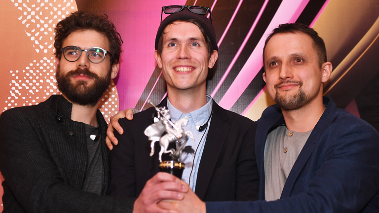 Die Macher von "The Cleaners" beim Filmfestival Moskau