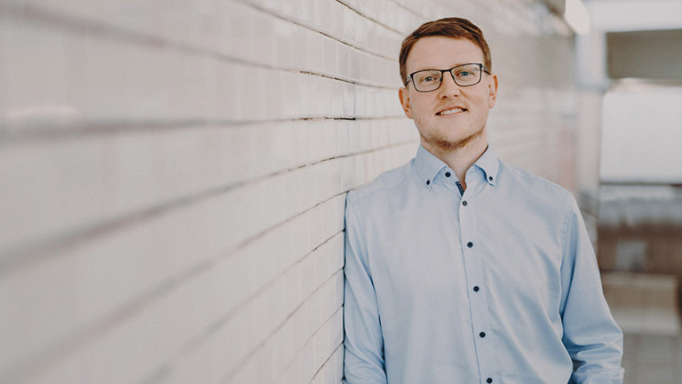 Soziologe Matthias Quent Nicht Neutral Gegenuber Rechtsradikalismus Dlf Nova 1 digitales wörterbuch der deutschen sprache „quent. soziologe matthias quent nicht neutral