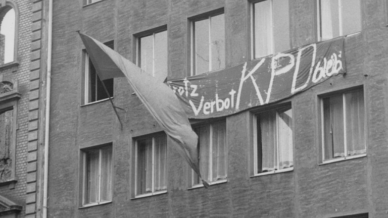 Westdeutsches Hauptquartier der KPD in Düsseldorf am 17.08.1956
