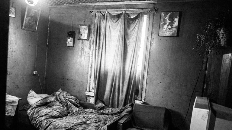 Ein Zimmer in einer Wohnung in Litauen