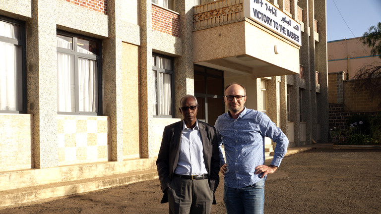 Oliver Ramme trifft den eritreischen Politiker Yemane Gebreab. Er ist der engste Berater von Präsident Isayas Afewerki.
