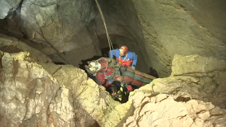 Rettung aus der Höhle
