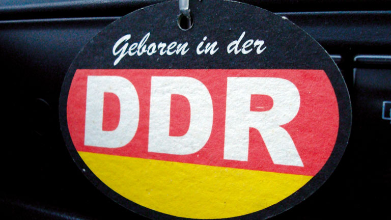 Deutschland Hand in Hand.