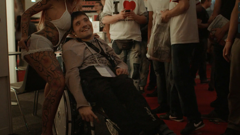 NUR IM ZUSAMMENHANG MIT DER FILMBERICHTERSTATTUNG: Still aus Film "Die Menschenliebe" von Michael Hasselberger.