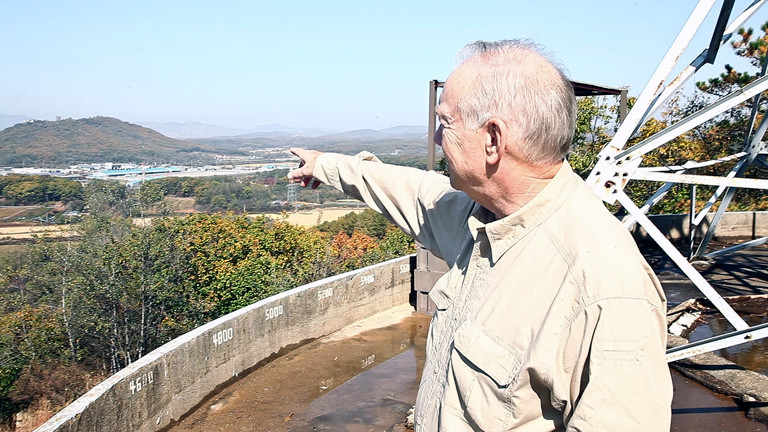 Terry Klein sammelt Mücken in der demilitarisierten Zone zwischen Nord- und Südkorea.
