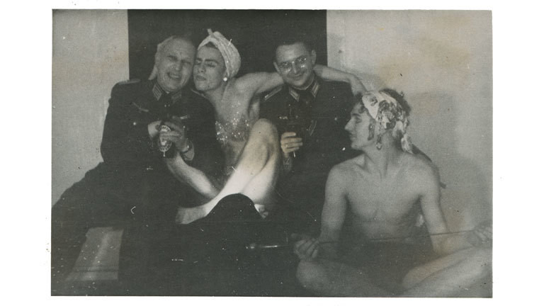 Crossdresser in der Wehrmacht