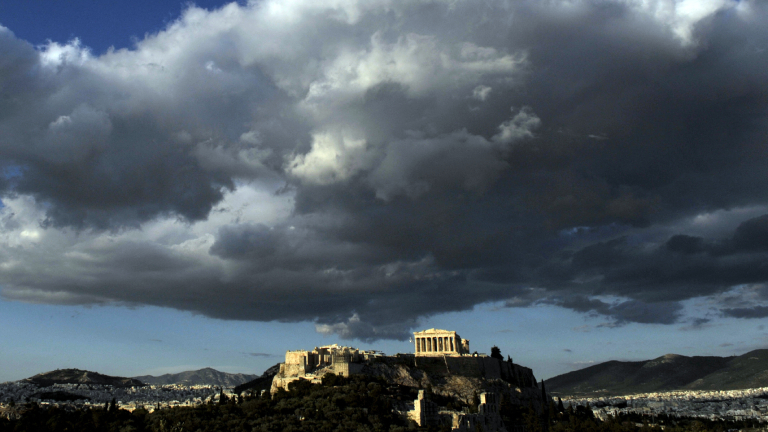 Der Parthenontempel der Akropolis in Athen im Abendlicht