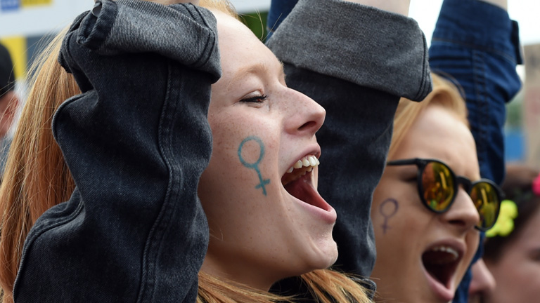 Frauen protestieren gegen strenges Abtreibungsverbot