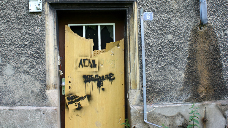 Der Zugang zu der alten Zechensiedlung im Ruhrgebiet.