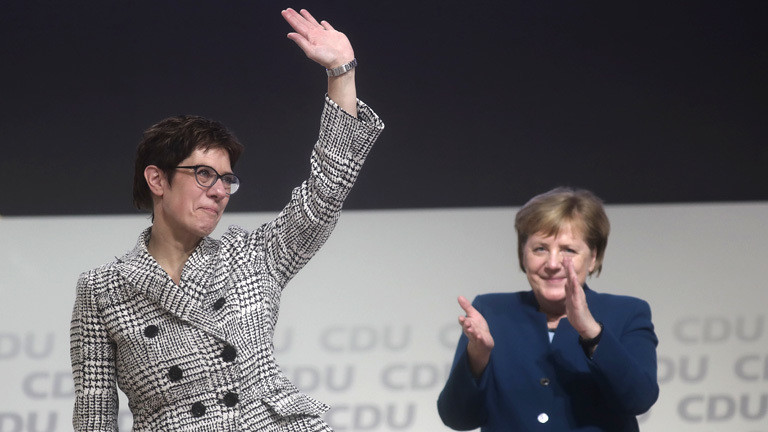 Annegret Kramp-Karrenbauer nach der Wahl zur neuen CDU-Parteivorsitzenden