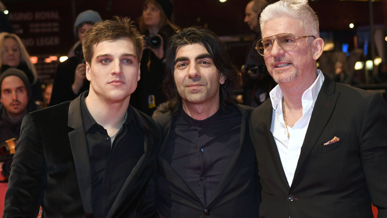 Jonas Dassler, Fatih Akin und Heinz Strunk auf der Berlinale
