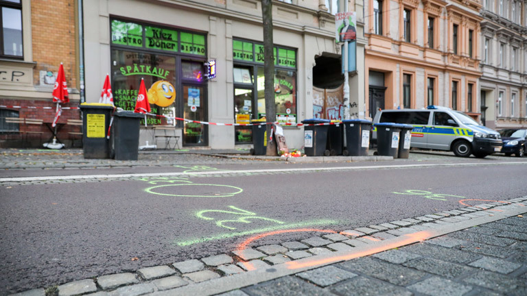 Dönerladen in Halle, in dem ein Mensch erschossen wurde