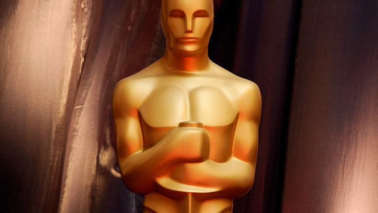 Oscar Statue