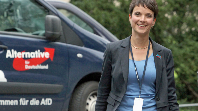Frauke Petry ist AFD-Politikerin und Spitzenkandidatin der Partei im sächsischen Wahlkampf.
