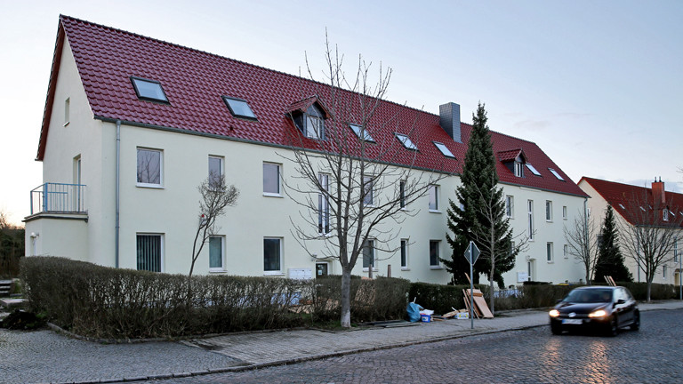 Das für Flüchtlinge vorgesehene Haus in Tröglitz (Sachsen-Anhalt), aufgenommen am 31.03.2015.