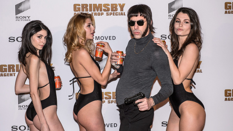 Sacha Baron Cohen als tollpatschiger Geheimagent in "Grimsby".