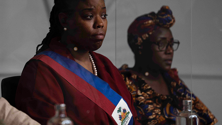 In dem Film Ökozid ist Jada Brihanna (gespielt von Brenda Turner) die Klägervertreterin aus Haiti.