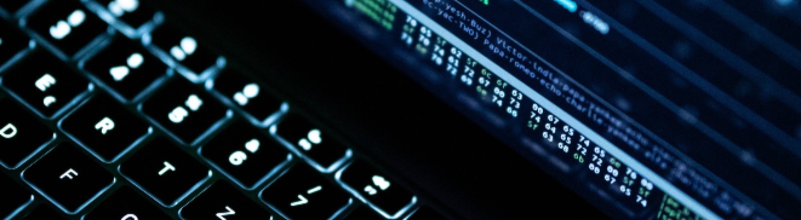 Ein geöffneter Laptop