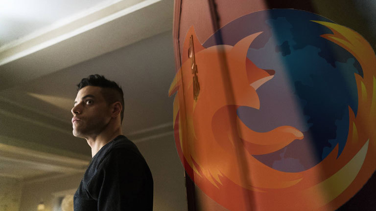Rami Malek als Elliot Alderson in der TV-Serie "Mr. Robot" / Firefox-Logo (Collage Deutschlandfunk Nova)