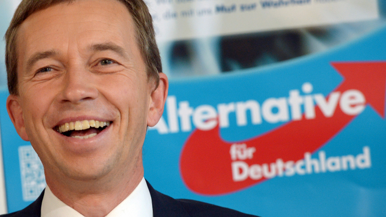 Der Bundesvorsitzende der Partei Alternative für Deutschland (AfD), Bernd Lucke, gibt am 15.09.2014 in Berlin eine Pressekonferenz