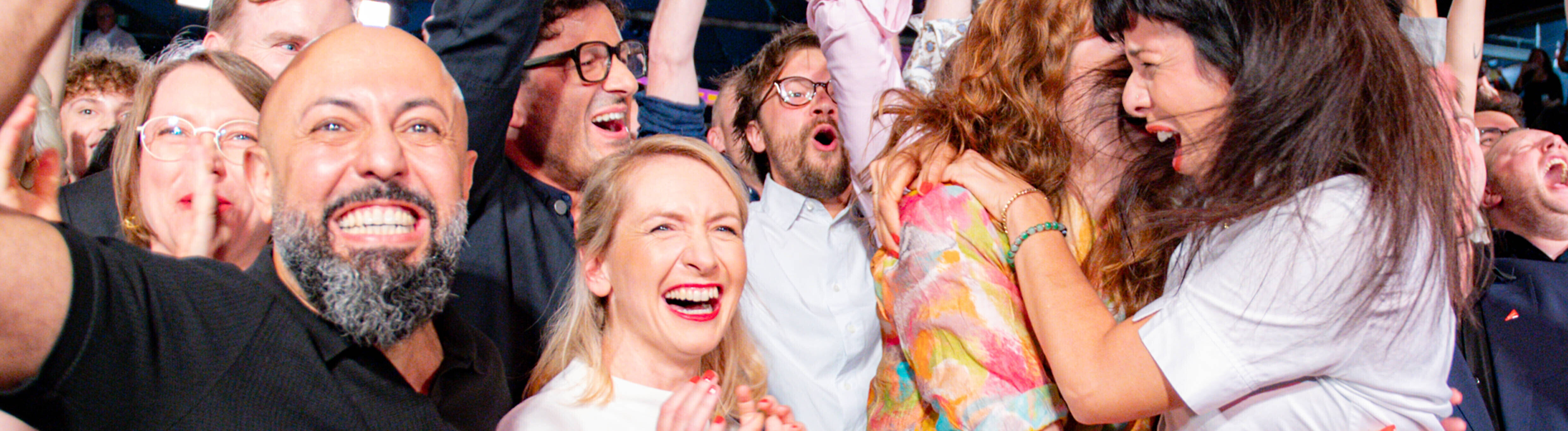 Wahlparty von der Linken Berlin mit Ferat Kocak, Ines Schwerdtner, Kerstin Wolter und Elif Eralp
