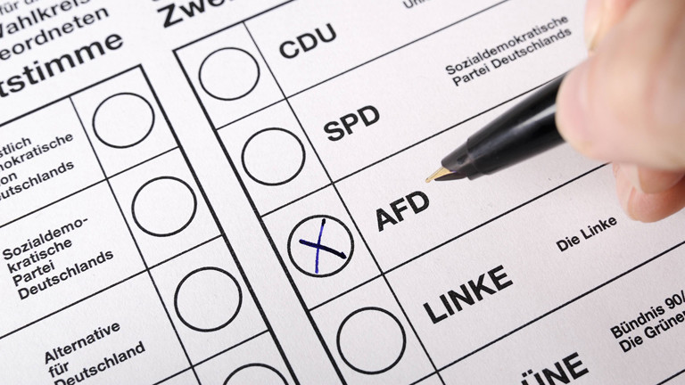 Kreuz auf dem Wahlschein bei AFD