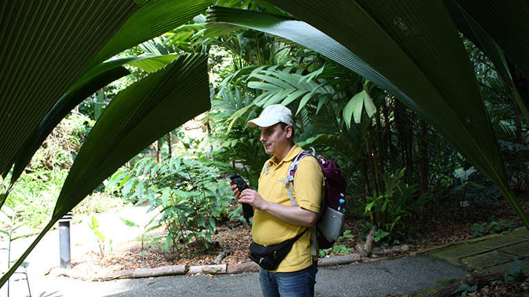 Marcel Franke in Gardens by the Bay in Singapur