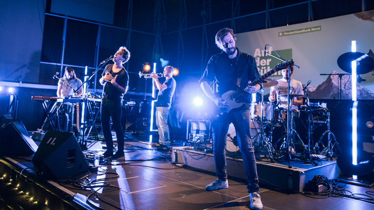 „Auf der Bühne“ am 15.10.20147 mit Bergfilm und Giant Rooks
