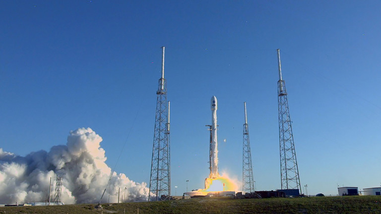 Start der Trägerrakete, die das Weltraumteleskop Tess ins All gebracht hat (Cape Canaveral Air Force Station, USA, 18. April 2018)