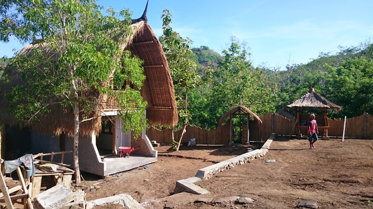 Das nächste Batu Bambu-Gästehaus ist schon im Bau.