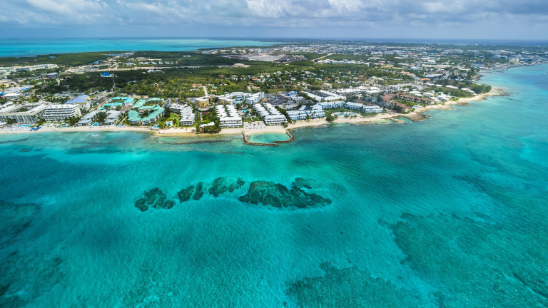 George Town, Luxus-Resort Seven Mile Beach, Kaimaninseln