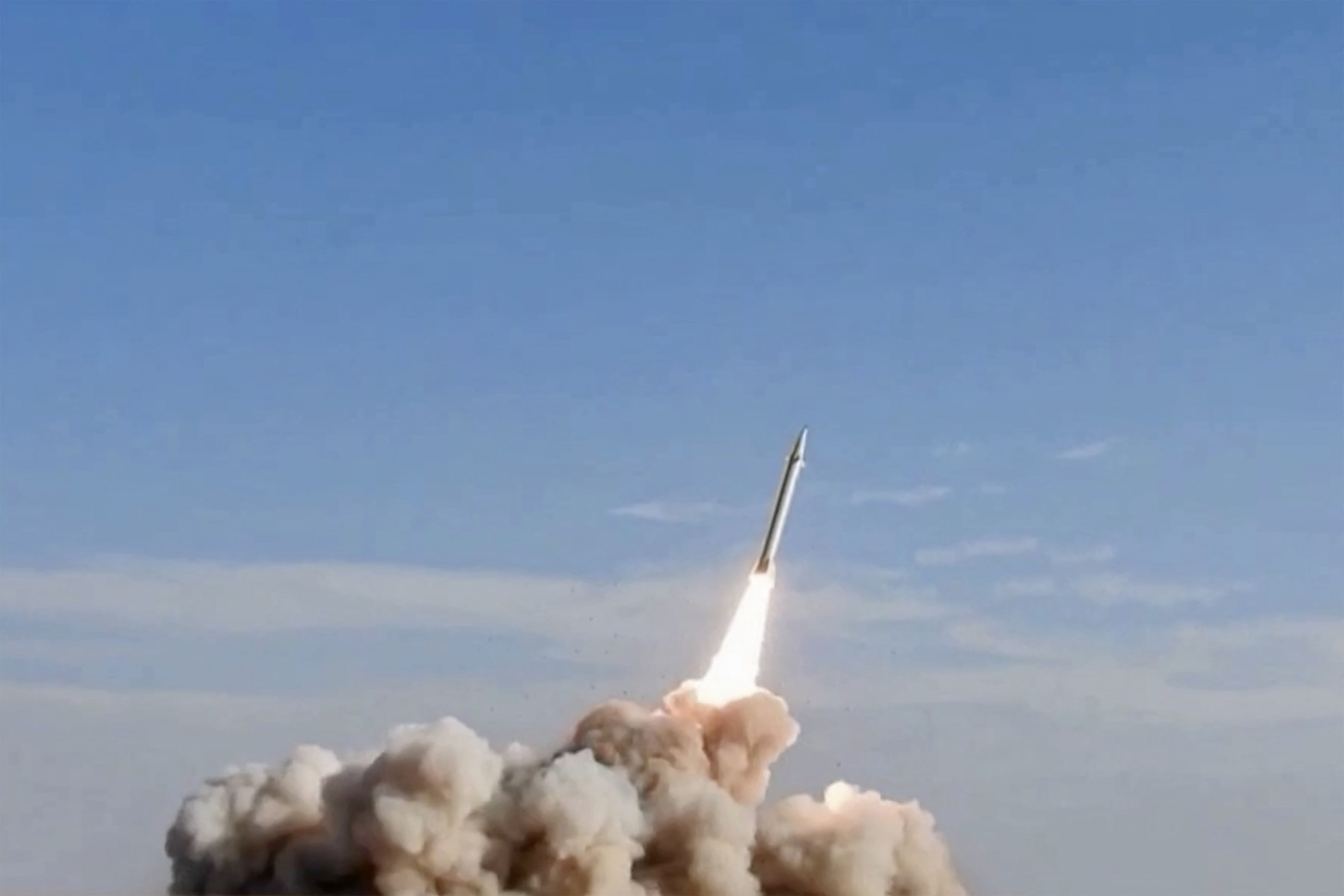 Start einer ballistischen Rakete in Iran