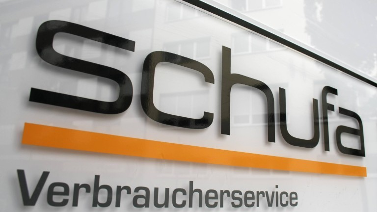 Ein Bild mit dem Logo der Schufa