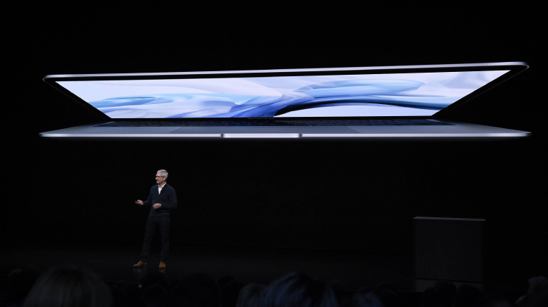 Seitdem mit Apple-Id: Tim Cook bei der Vorstellung des MacBook Air in New York im Oktober 2018