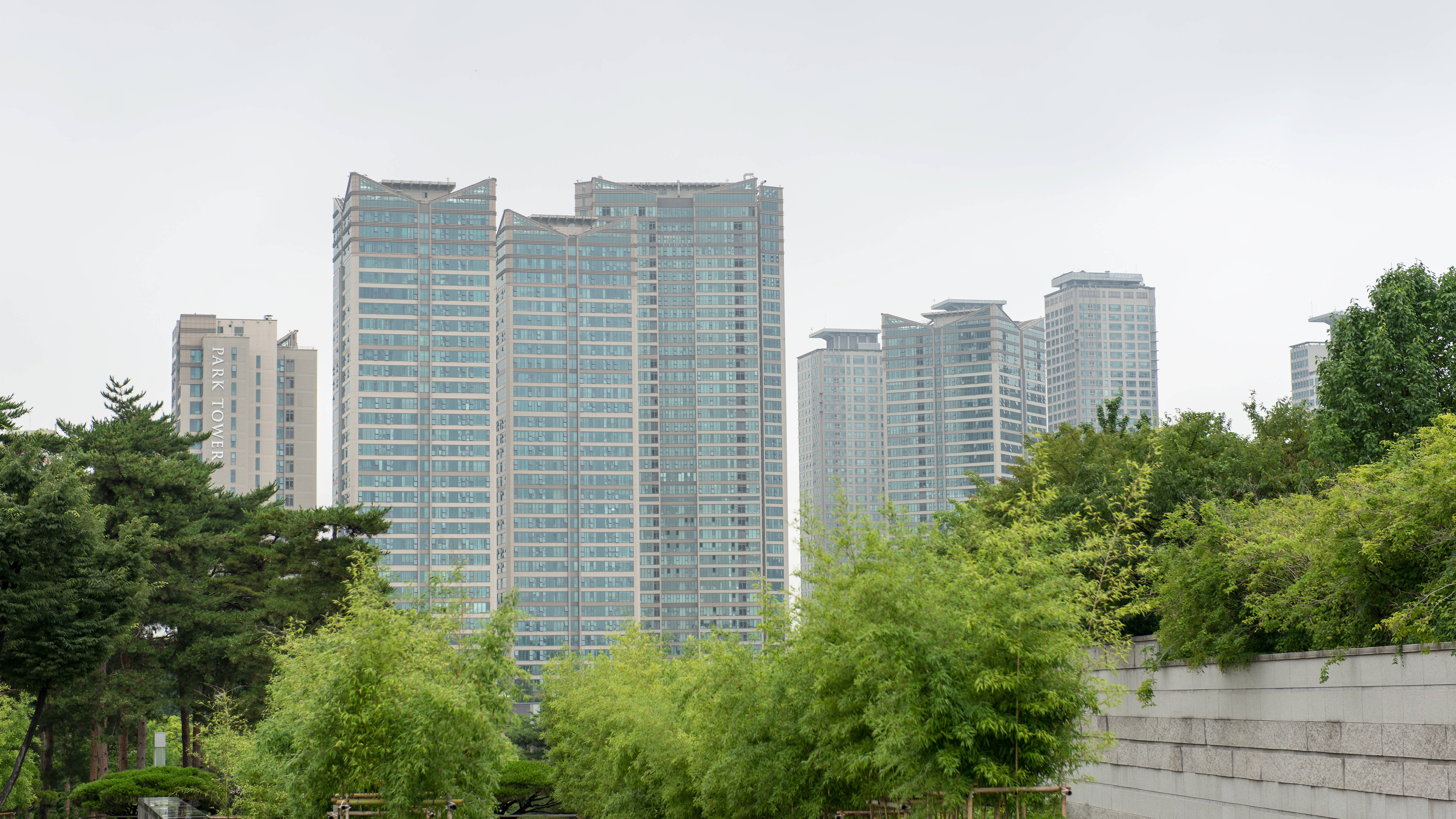 Moderne Wohnhäuser in Seoul, Südkorea