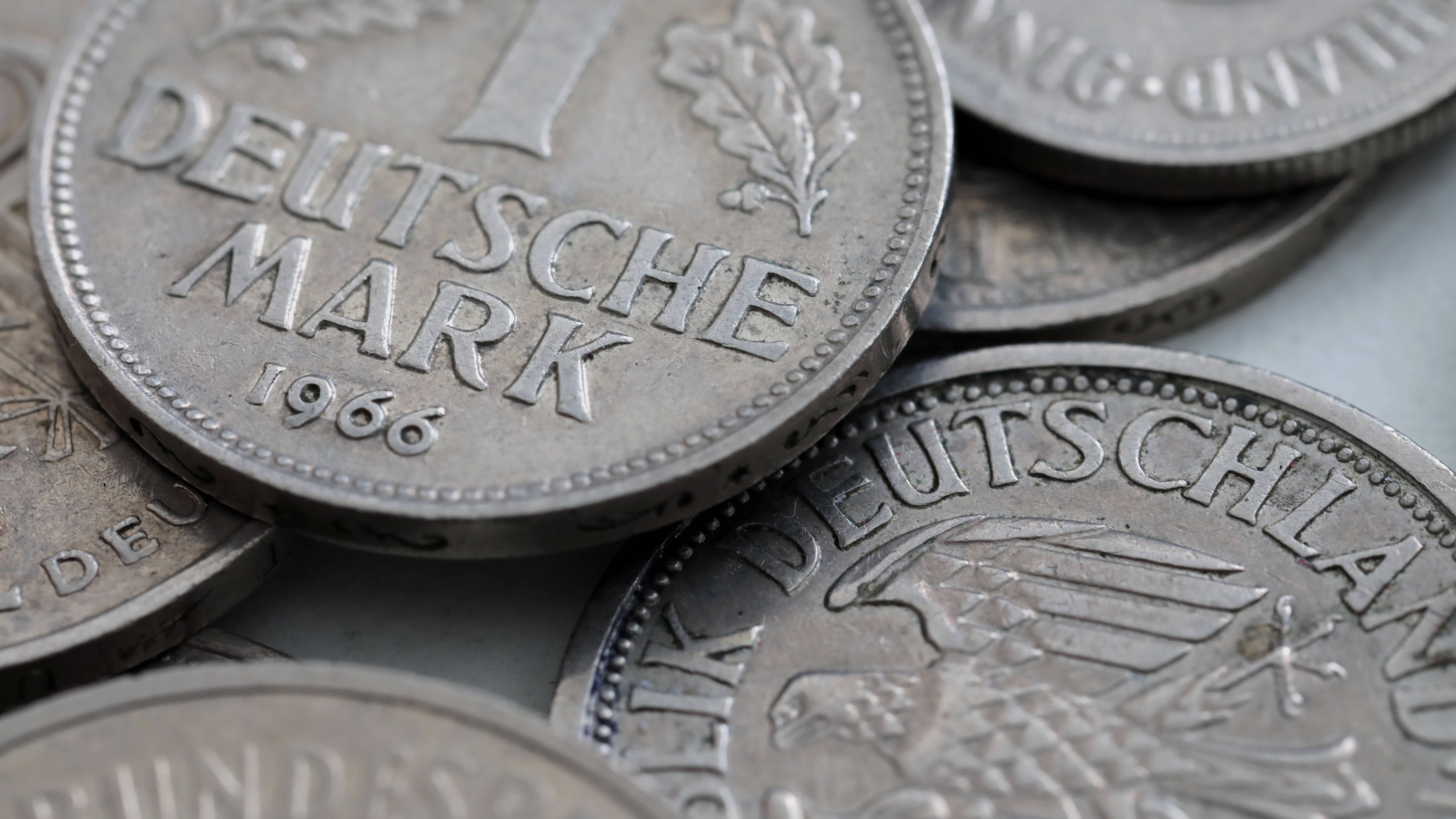 1-Mark-Stück. Eine Deutsche Mark (DM), Münze, Geldmünze