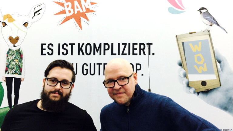 Club-Moderator MIke Litt (re.) und DJ Jorek (li.)