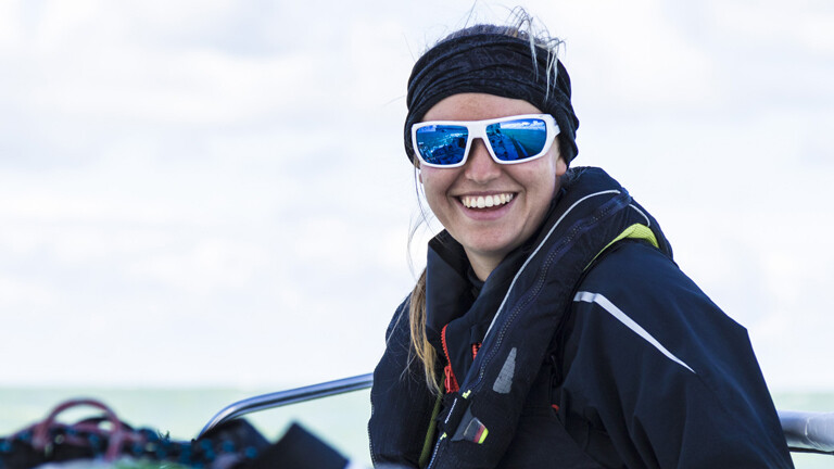 Segeln: Lina Rixgens überquert alleine den Atlantik · Dlf Nova
