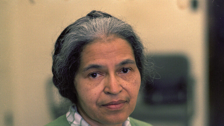 Die amerikanische Bürgerrechtlerin Rosa Parks in Detroit im Mai 971