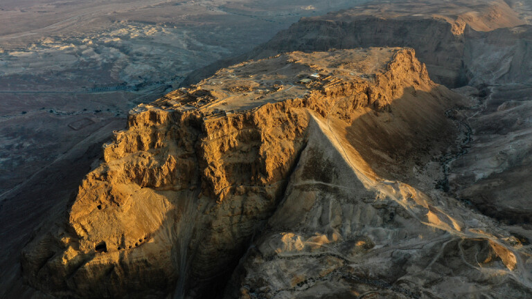 Hier verteidigten sich jüdische Zeloten gegen römische Angreifer: Die Festung Masada Nahe der östlichen Grenze Israels ist heute eine touristische Attraktion
